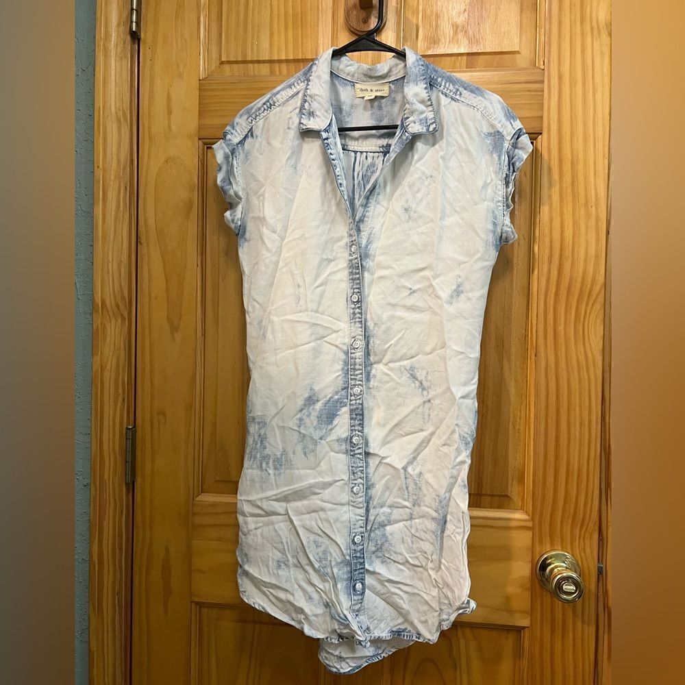 Beautiful bleach dyed Cloth & Stone denim shirt dress size XS